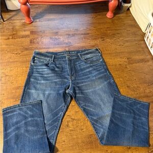American Eagle Outfitters Men's Dark Blue Straight Jeans